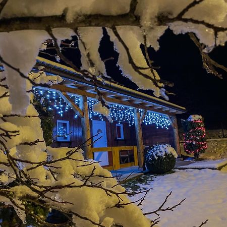 Holiday Home La Sierra Korenica Zewnętrze zdjęcie