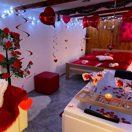 Holiday Home La Sierra Korenica Zewnętrze zdjęcie
