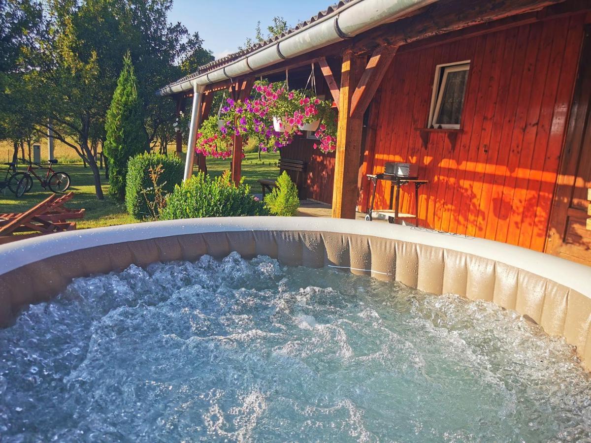 Holiday Home La Sierra Korenica Zewnętrze zdjęcie