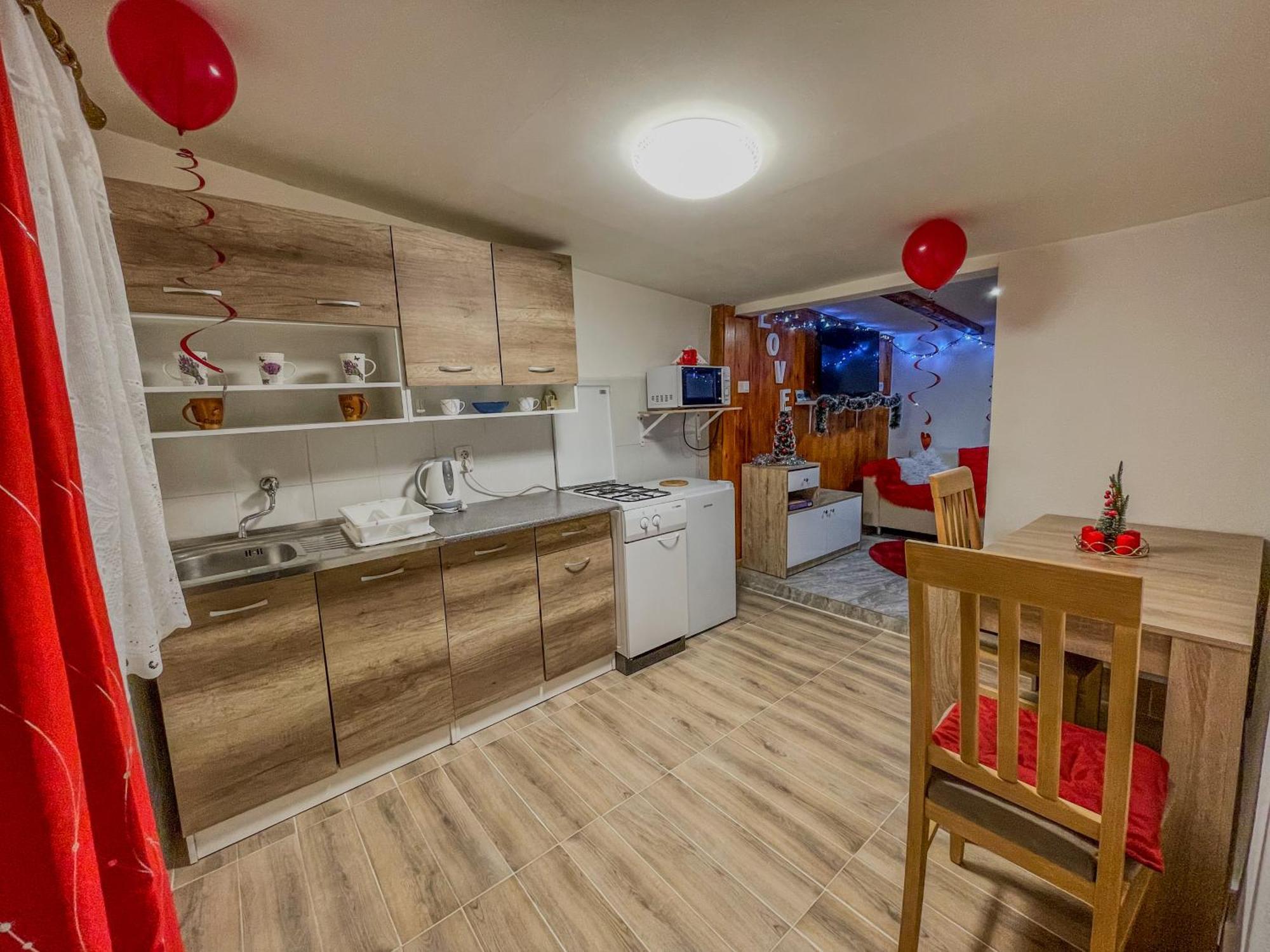 Holiday Home La Sierra Korenica Zewnętrze zdjęcie
